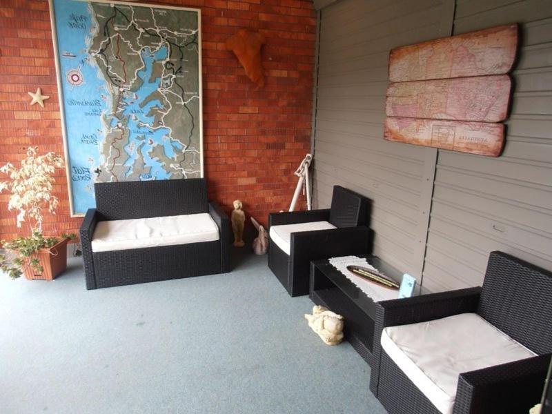 Black Swan Waterfront Motel (Adults Only) Swansea Exterior foto
